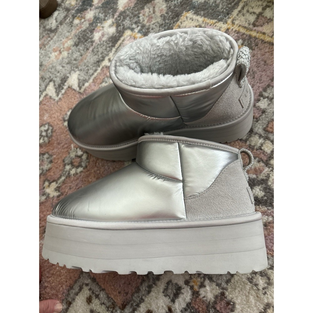UGG Ultra Mini Platform Hi Shine Silver Boots 8 Metallic 1144048 Festival
